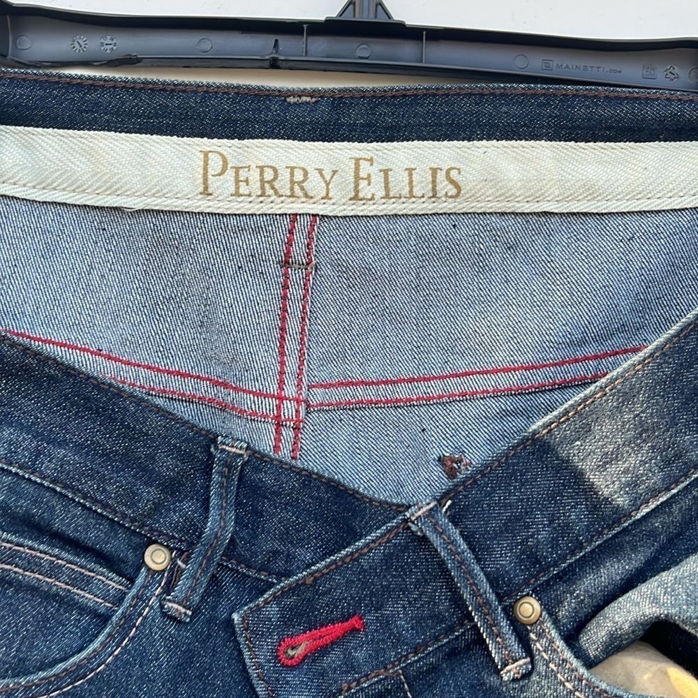 Perry Ellis Jeans - Picture 2 of 7